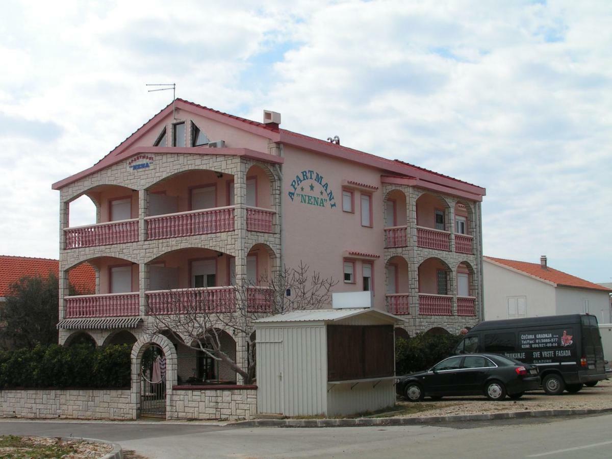 Apartmani Nena Povljana Esterno foto