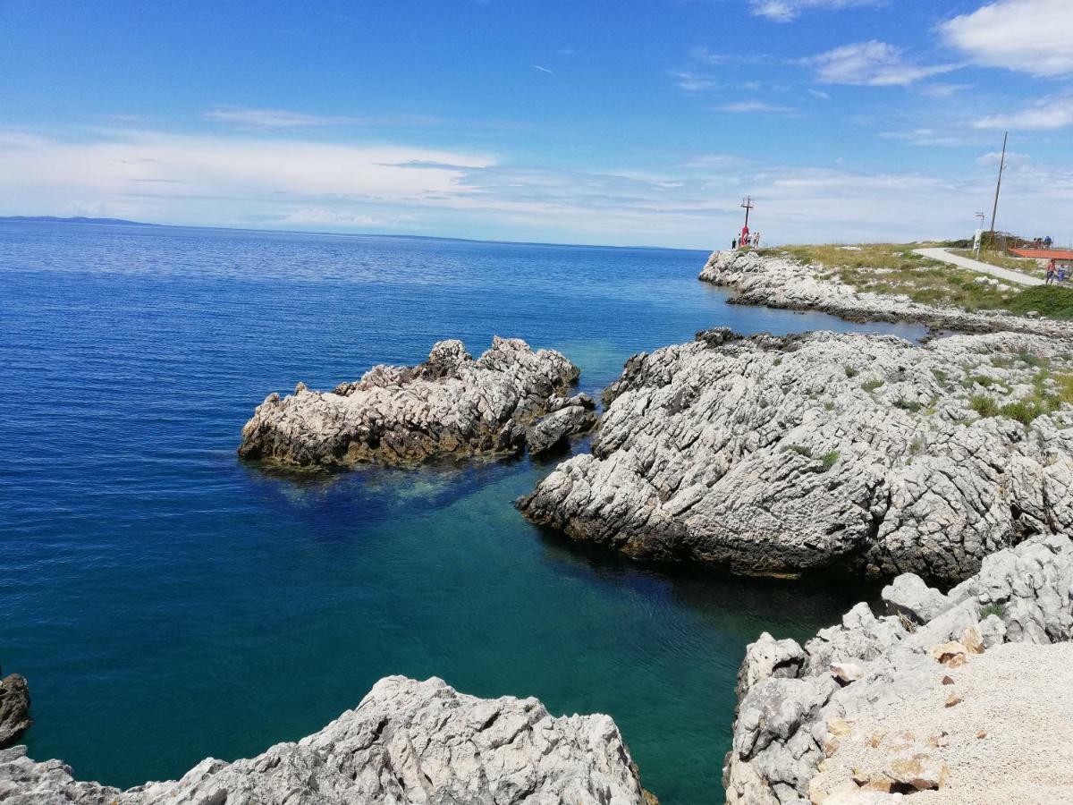 Apartmani Nena Povljana Esterno foto