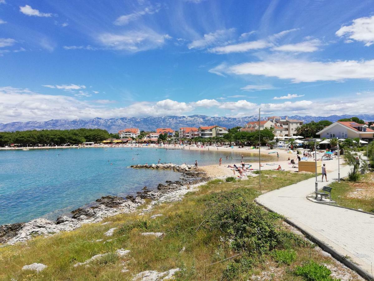 Apartmani Nena Povljana Esterno foto